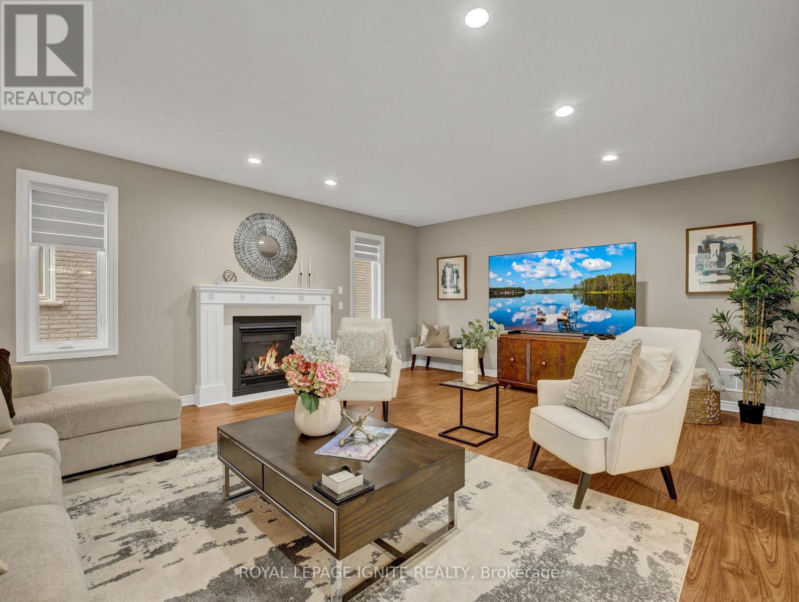 Photo 7 of 114 Montmorency Drive, Hamilton ON