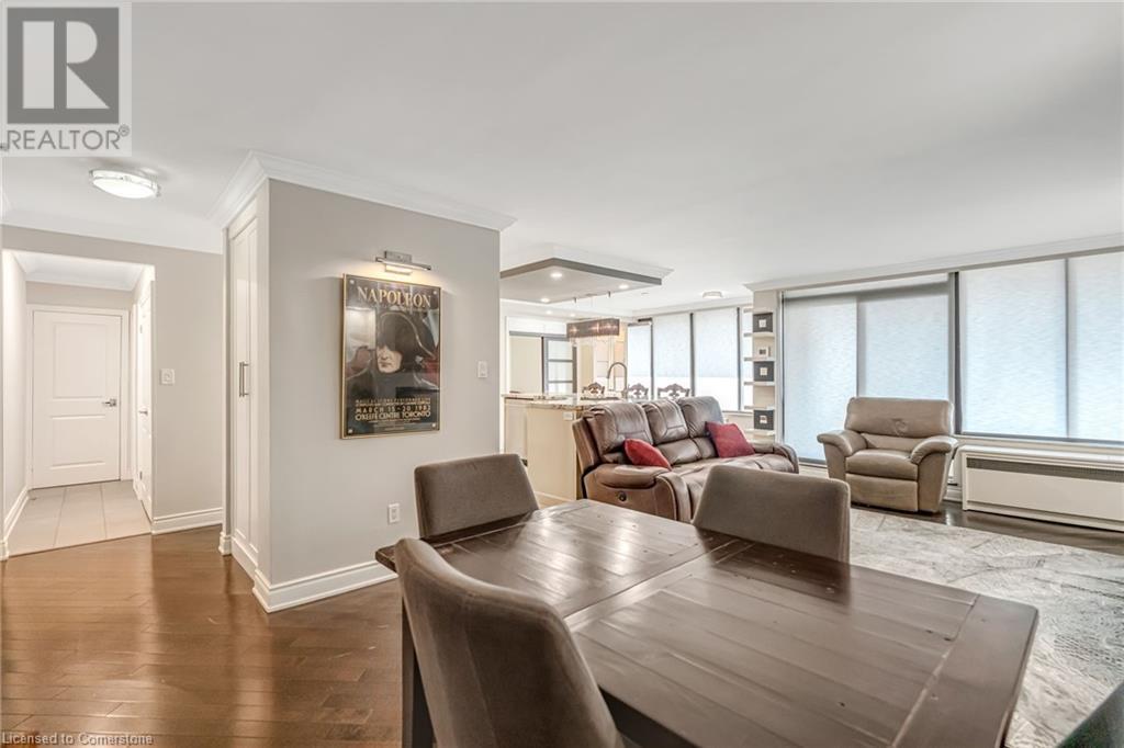 Photo 7 of 66 High Street E Unit 904, Mississauga ON