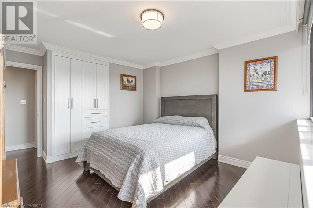 Photo 26 of 66 High Street E Unit 904, Mississauga ON