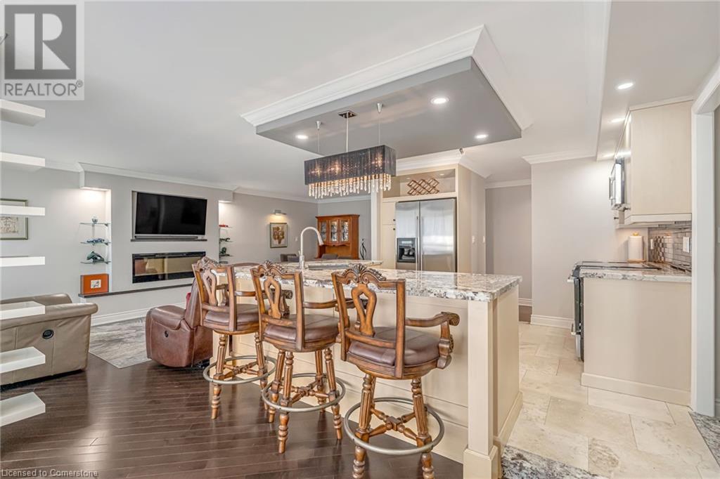 Photo 14 of 66 High Street E Unit 904, Mississauga ON