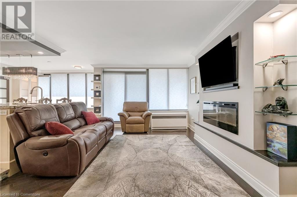 Photo 8 of 66 High Street E Unit 904, Mississauga ON