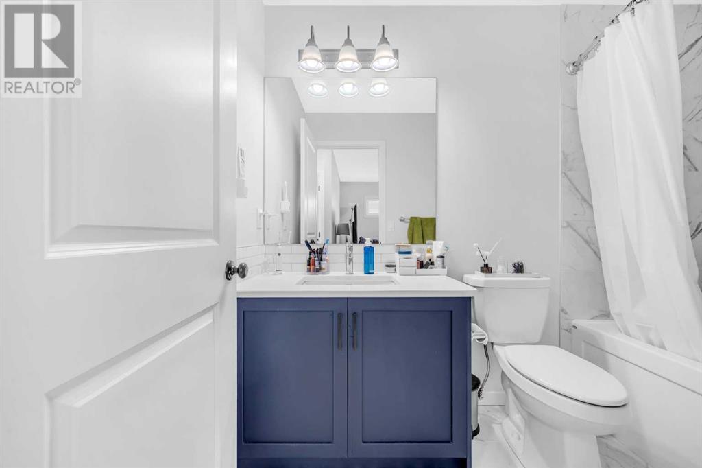 Photo 39 of 123 Aquila Way Nw, Calgary AB