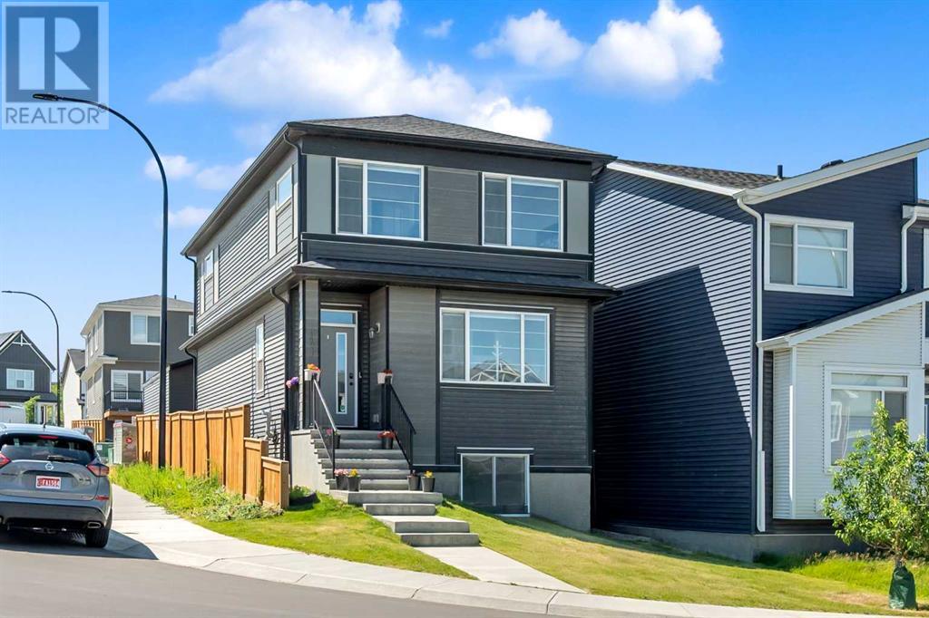 Photo 3 of 123 Aquila Way Nw, Calgary AB