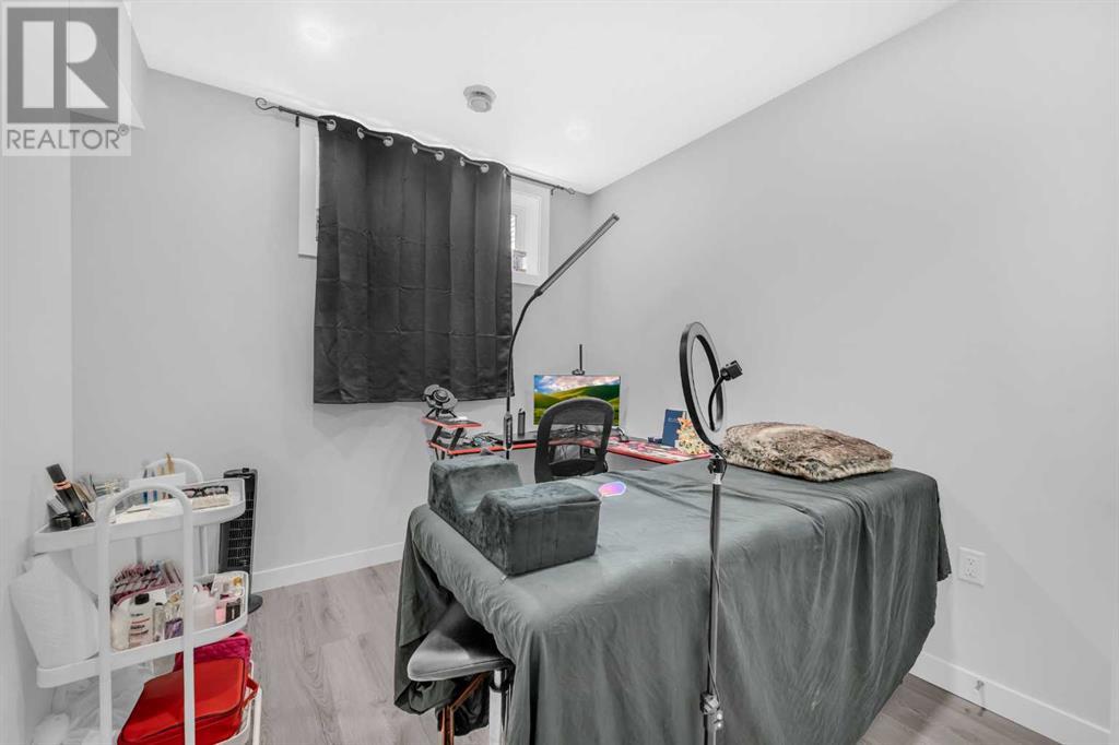 Photo 44 of 123 Aquila Way Nw, Calgary AB