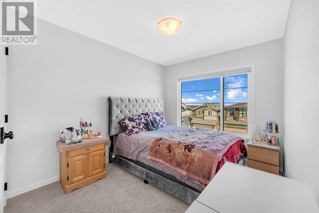 Photo 16 of 123 Aquila Way Nw, Calgary AB