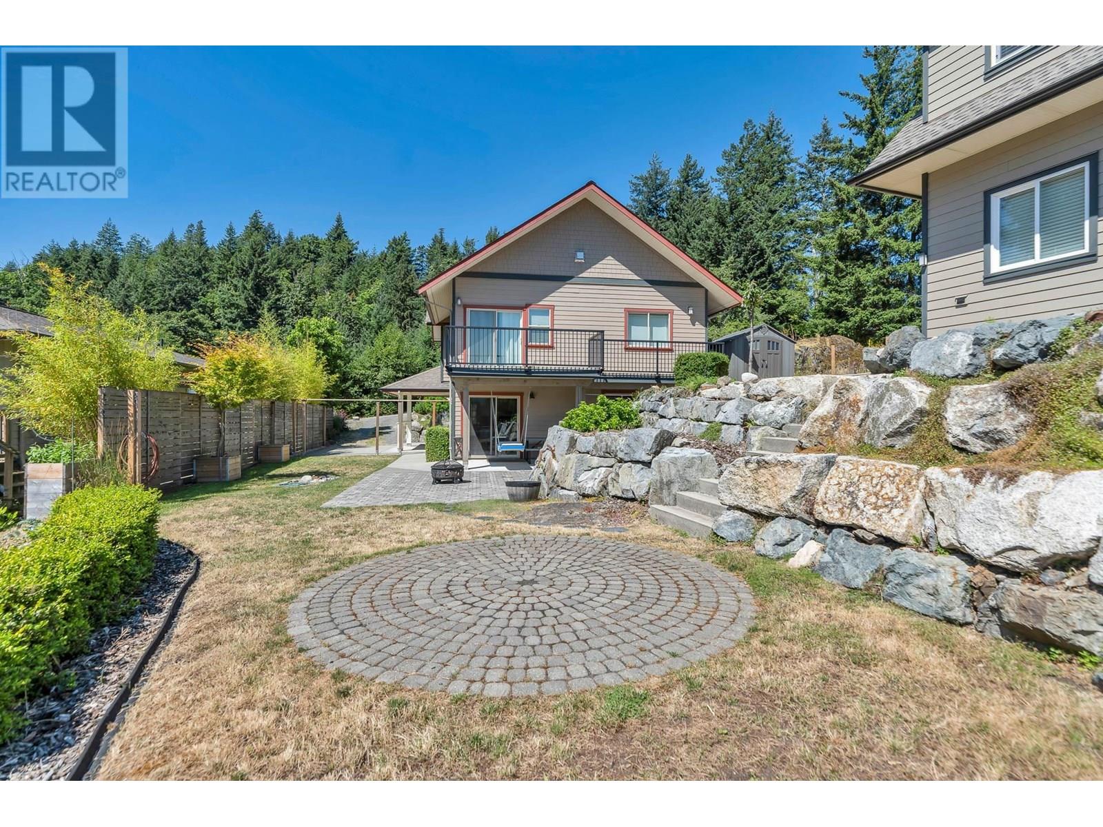 931 RIVENDELL DRIVE, Bowen Island