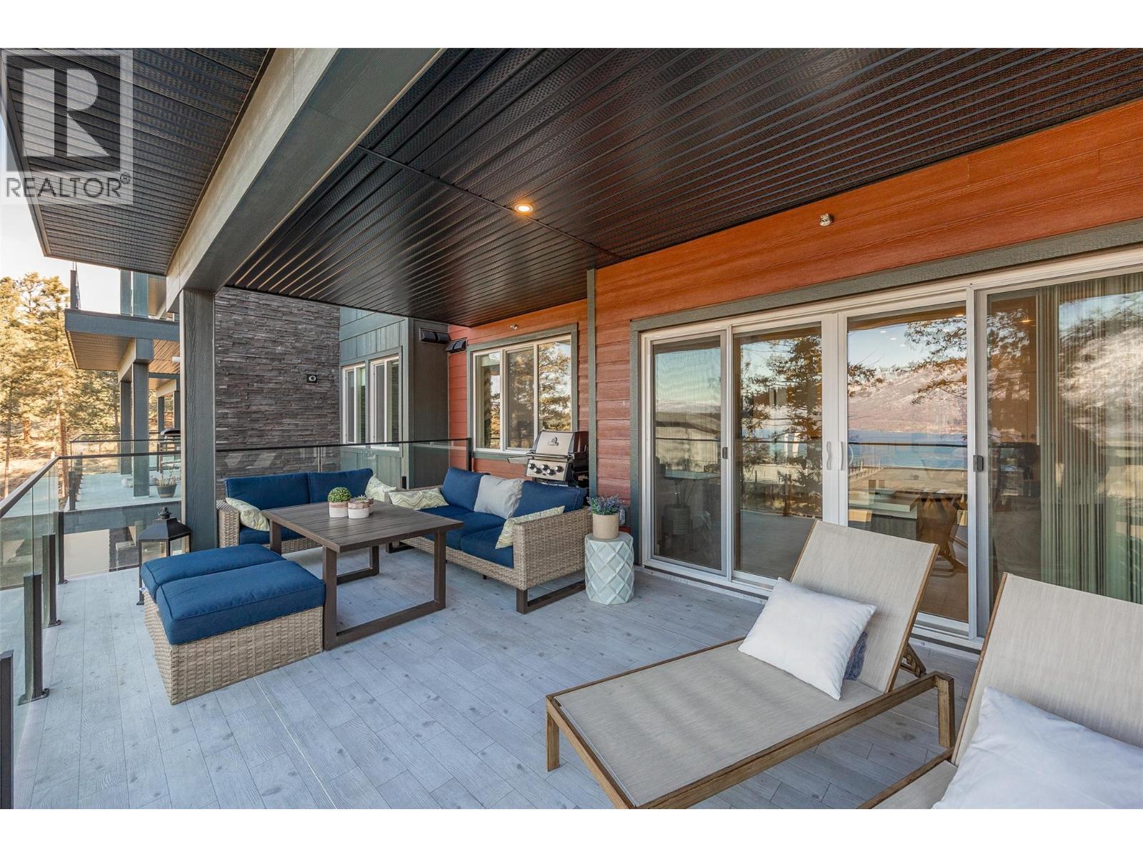 206 3434 Mckinley Beach Drive, Kelowna