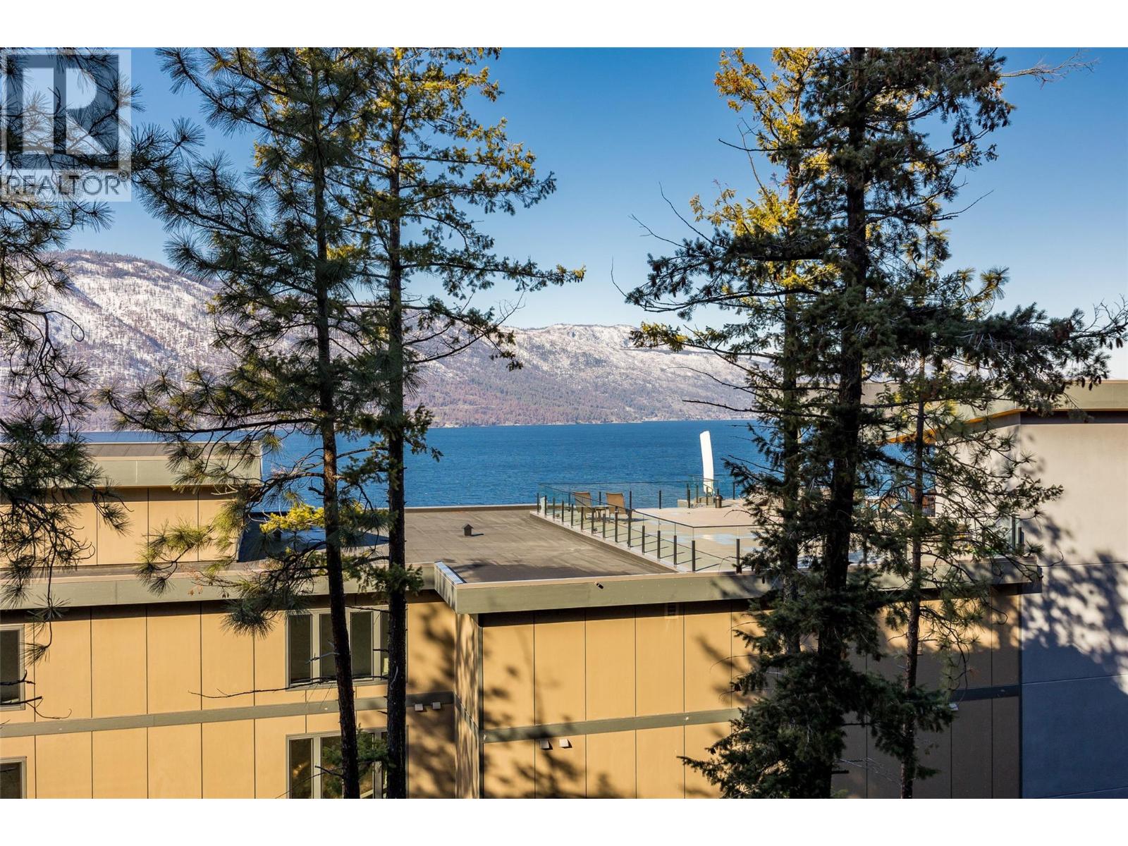 206 3434 Mckinley Beach Drive, Kelowna