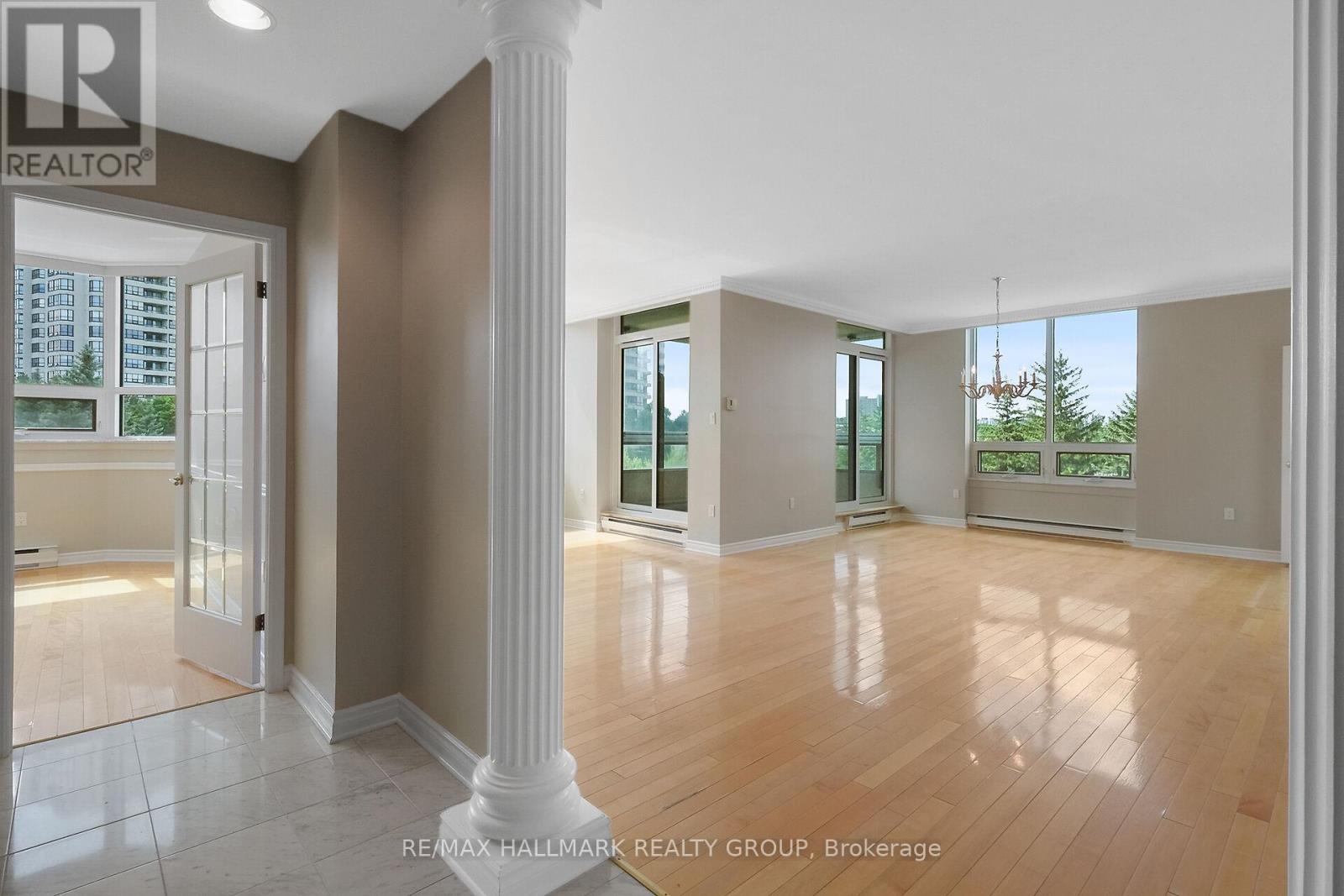 Photo 11 of 301 1480 Riverside Drive, Ottawa ON