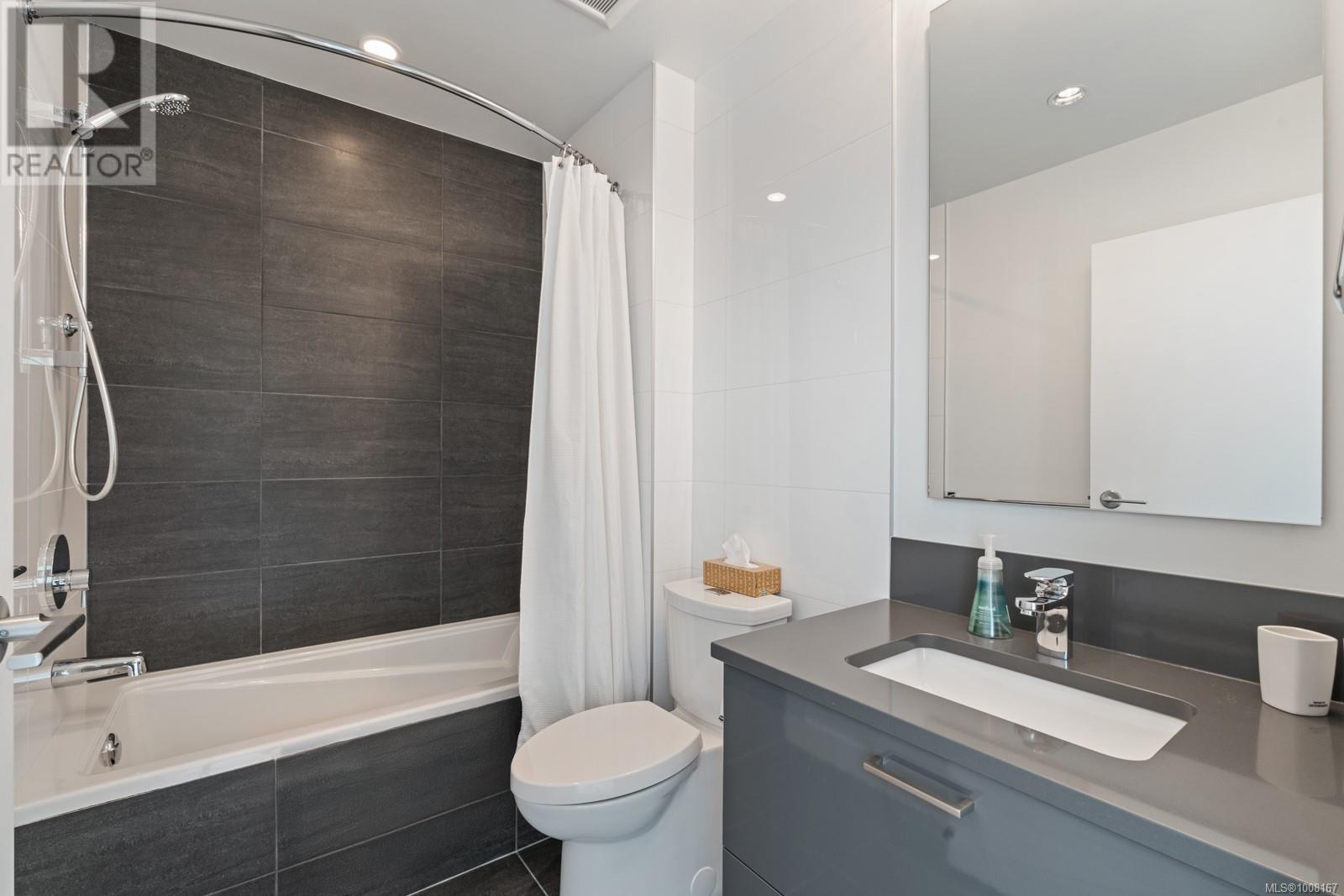 Photo 32 of 904 838 Broughton St, Victoria BC