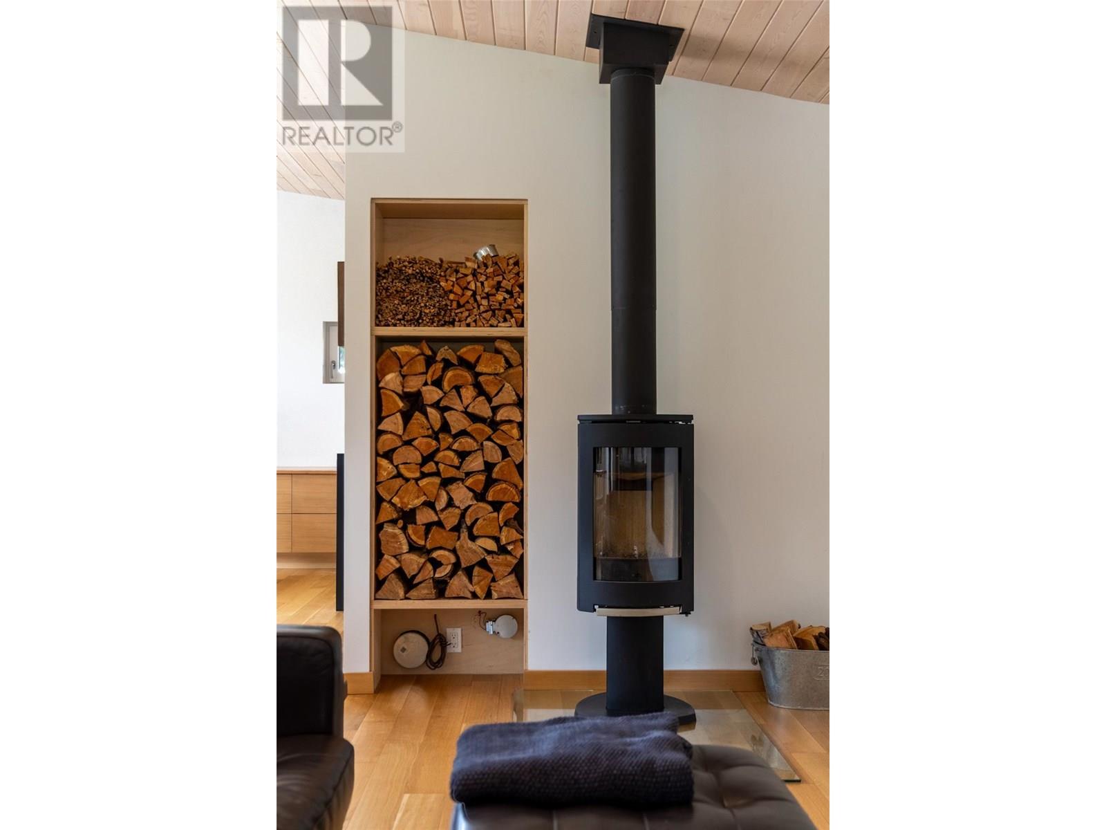 2 Piedmont Drive, Fernie