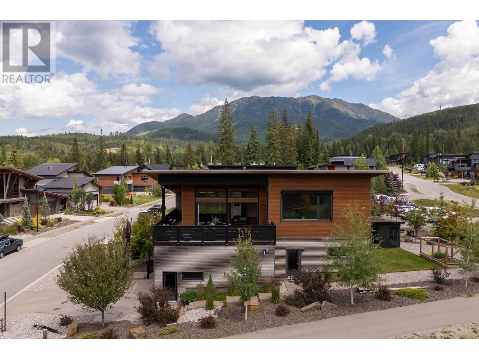 2 Piedmont Drive, Fernie
