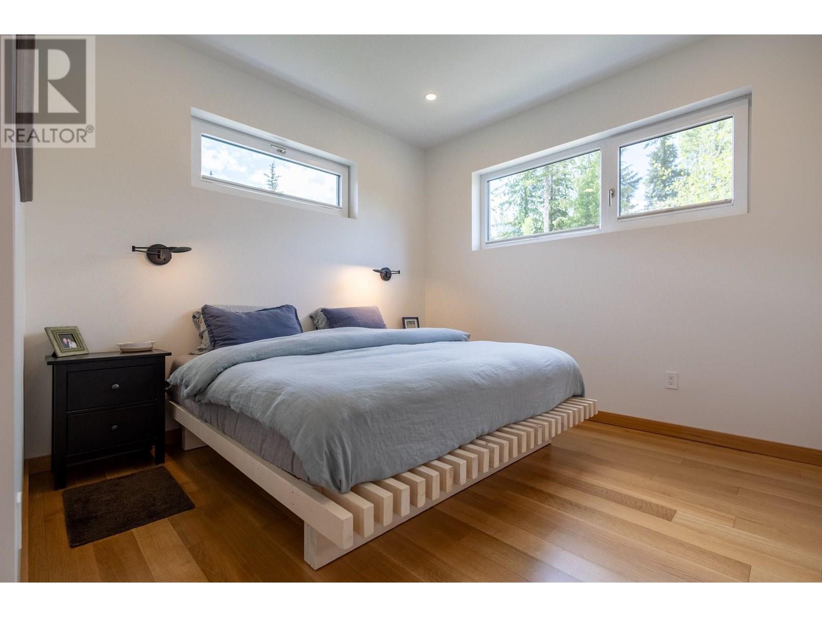 2 Piedmont Drive, Fernie
