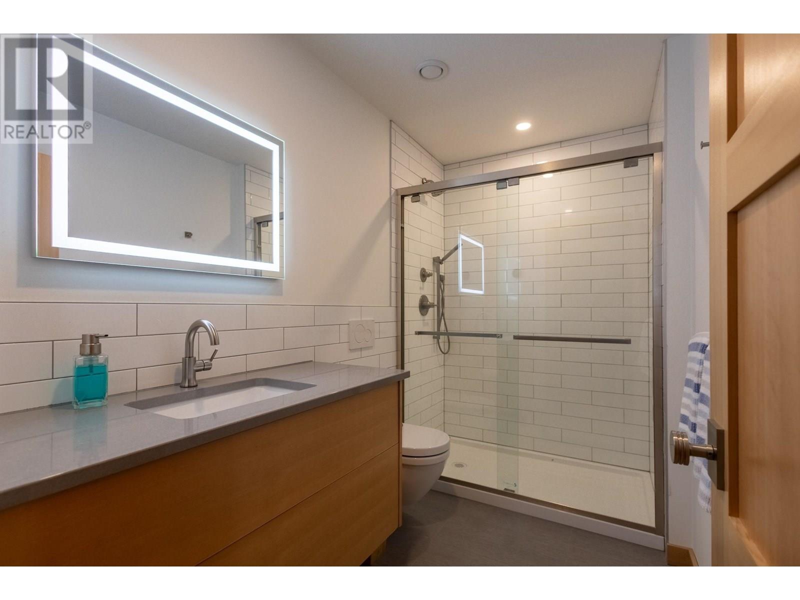 2 Piedmont Drive, Fernie