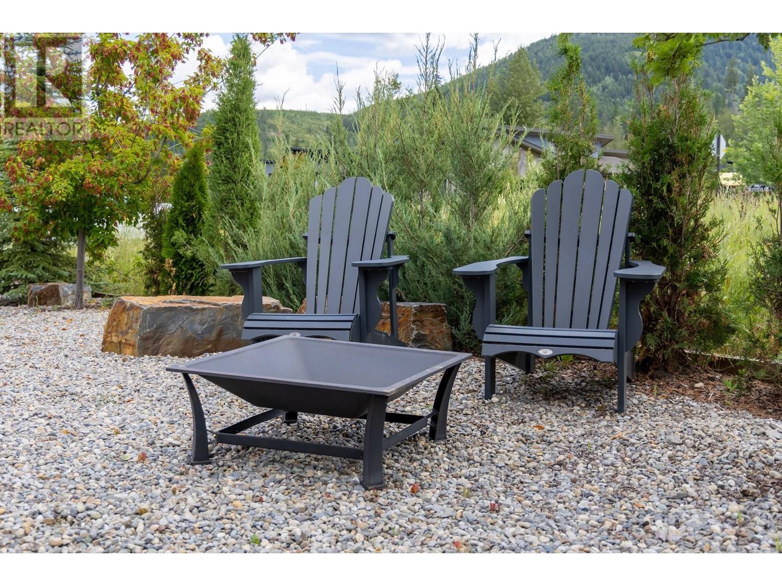 2 Piedmont Drive, Fernie