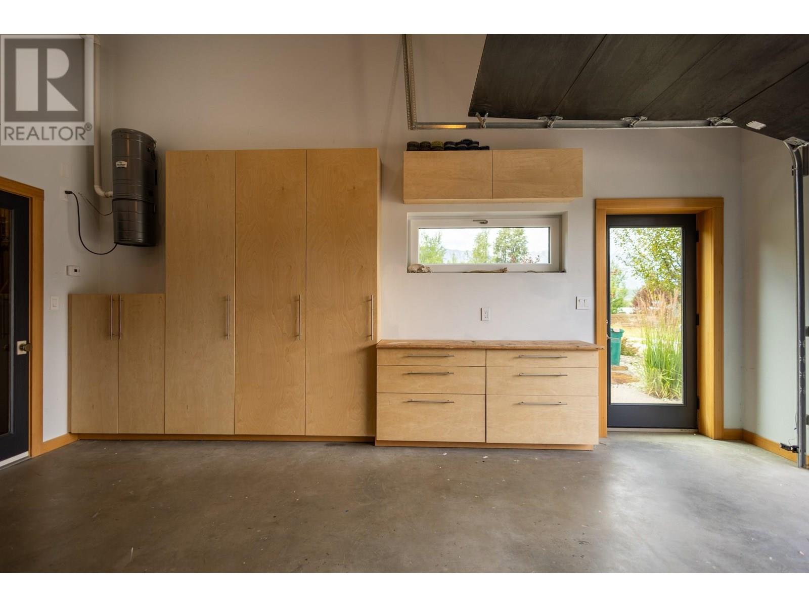 2 Piedmont Drive, Fernie