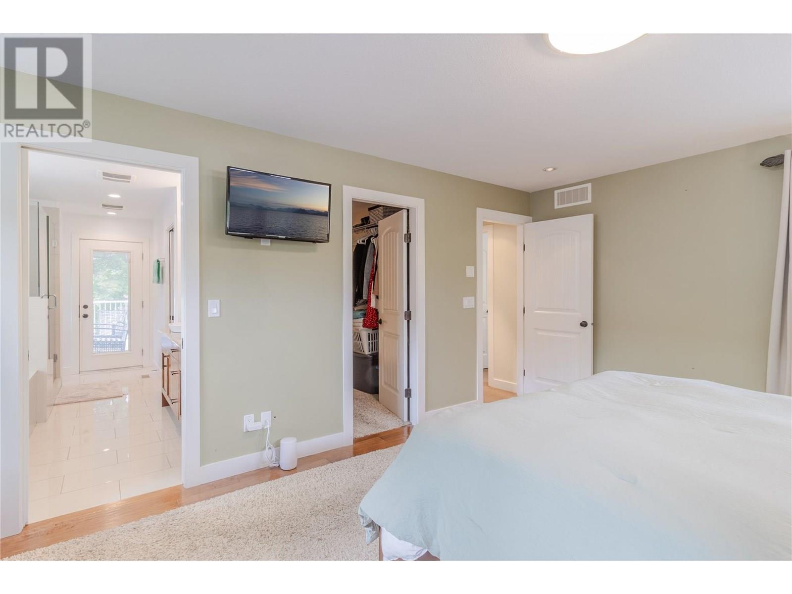  4810 Gordon Drive, Kelowna