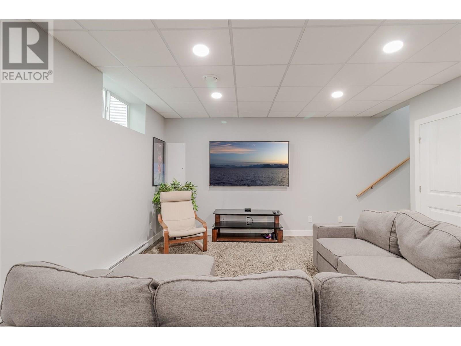  4810 Gordon Drive, Kelowna