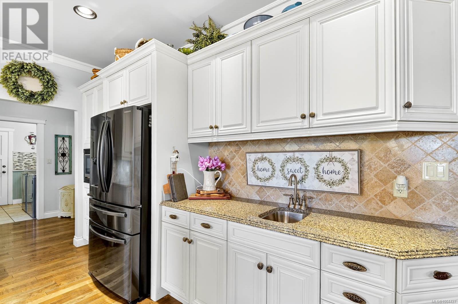 5479 Highland Dr, Port Alberni