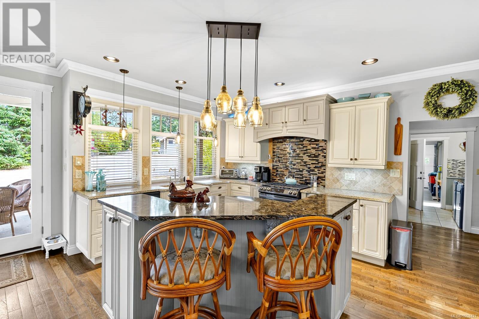 5479 Highland Dr, Port Alberni