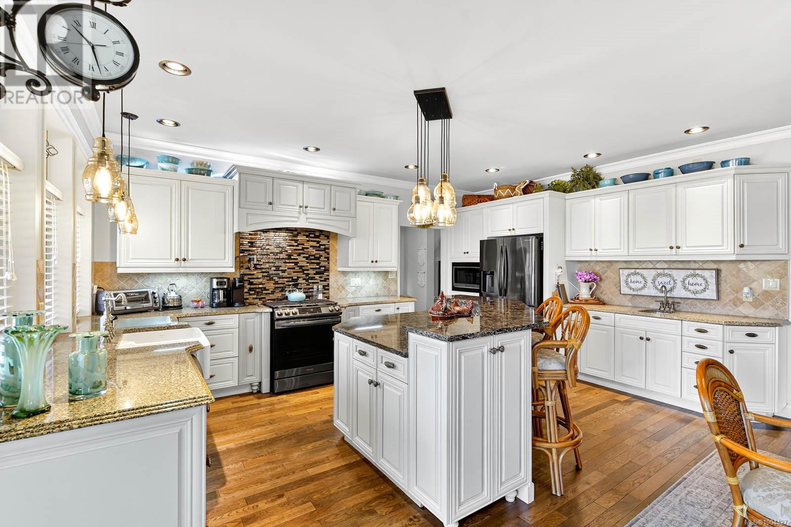 5479 Highland Dr, Port Alberni
