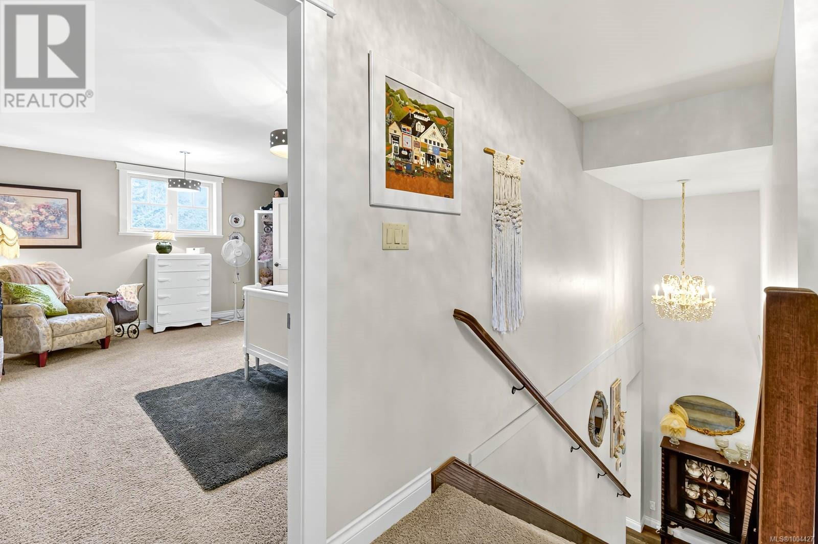 5479 Highland Dr, Port Alberni