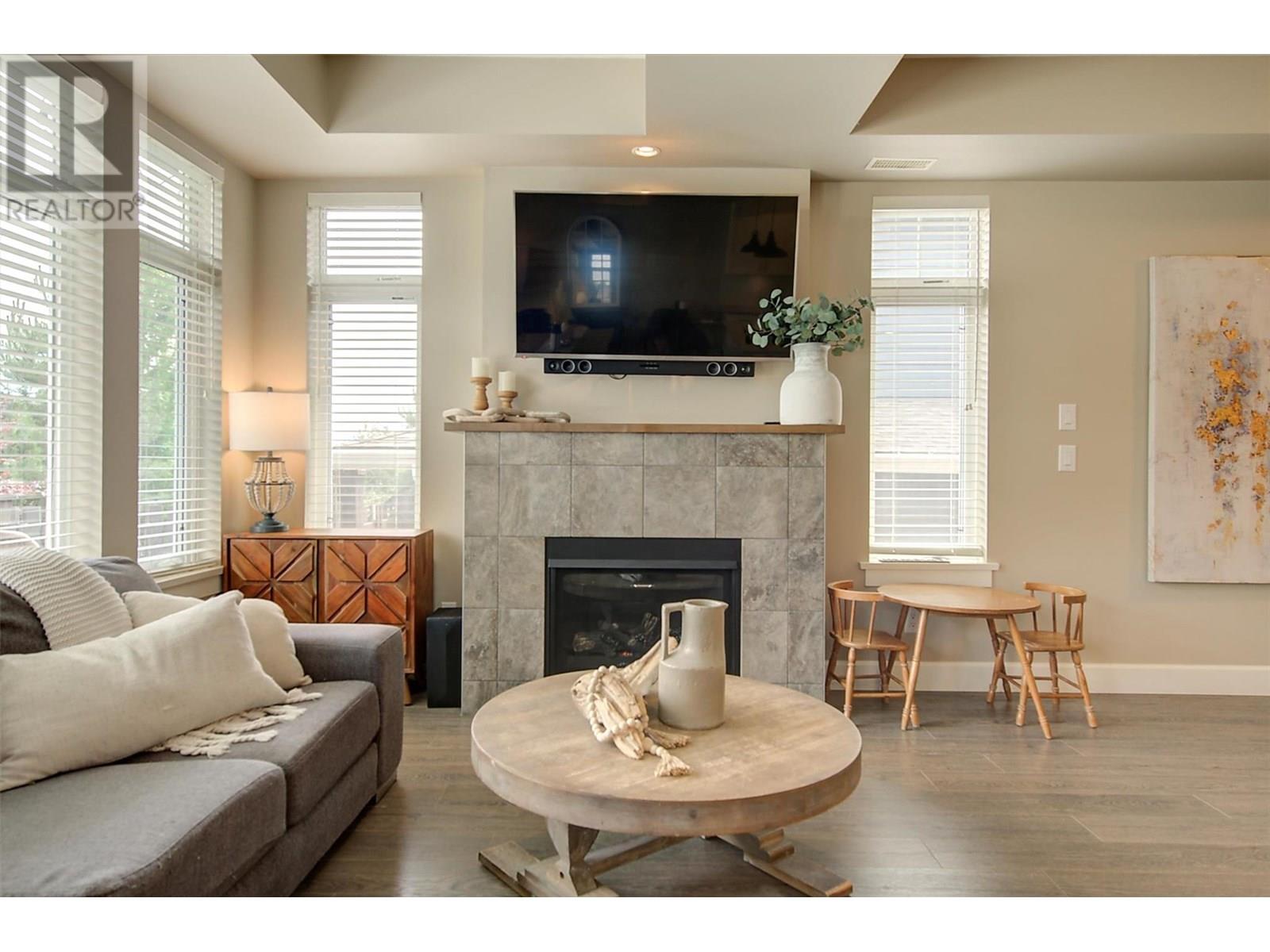 11 12850 Stillwater Court, Lake Country