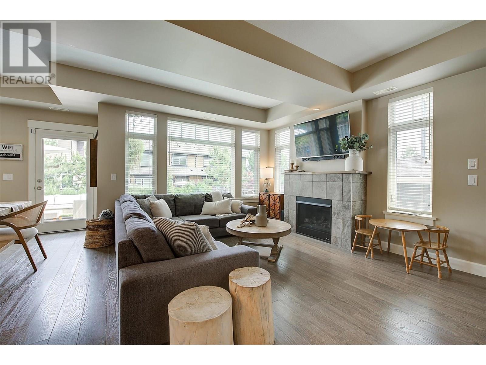 11 12850 Stillwater Court, Lake Country