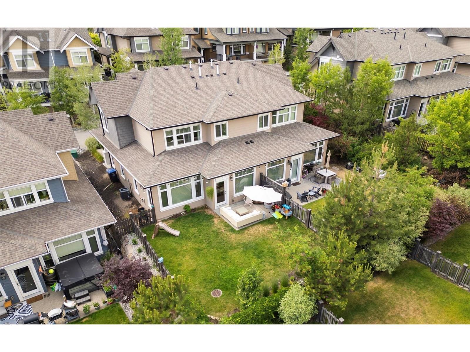 11 12850 Stillwater Court, Lake Country