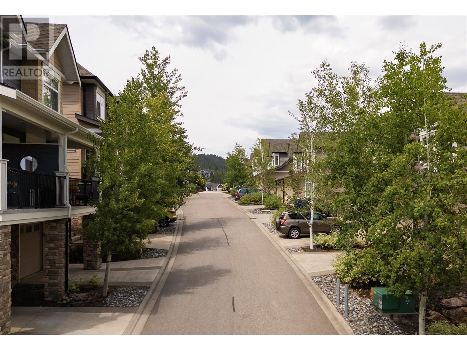 11 12850 Stillwater Court, Lake Country