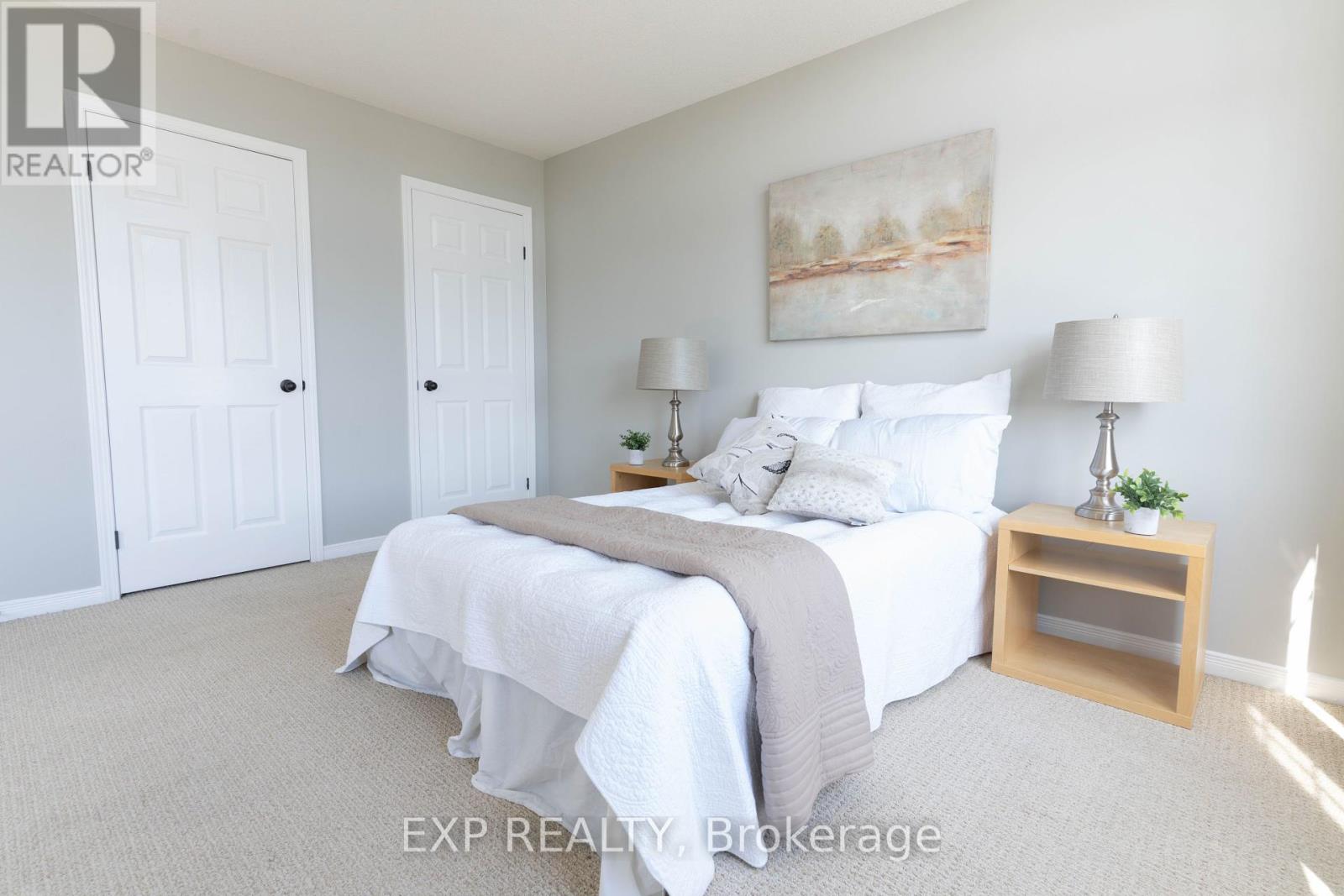 Photo 26 of 1319 Countrystone Drive, Kitchener ON
