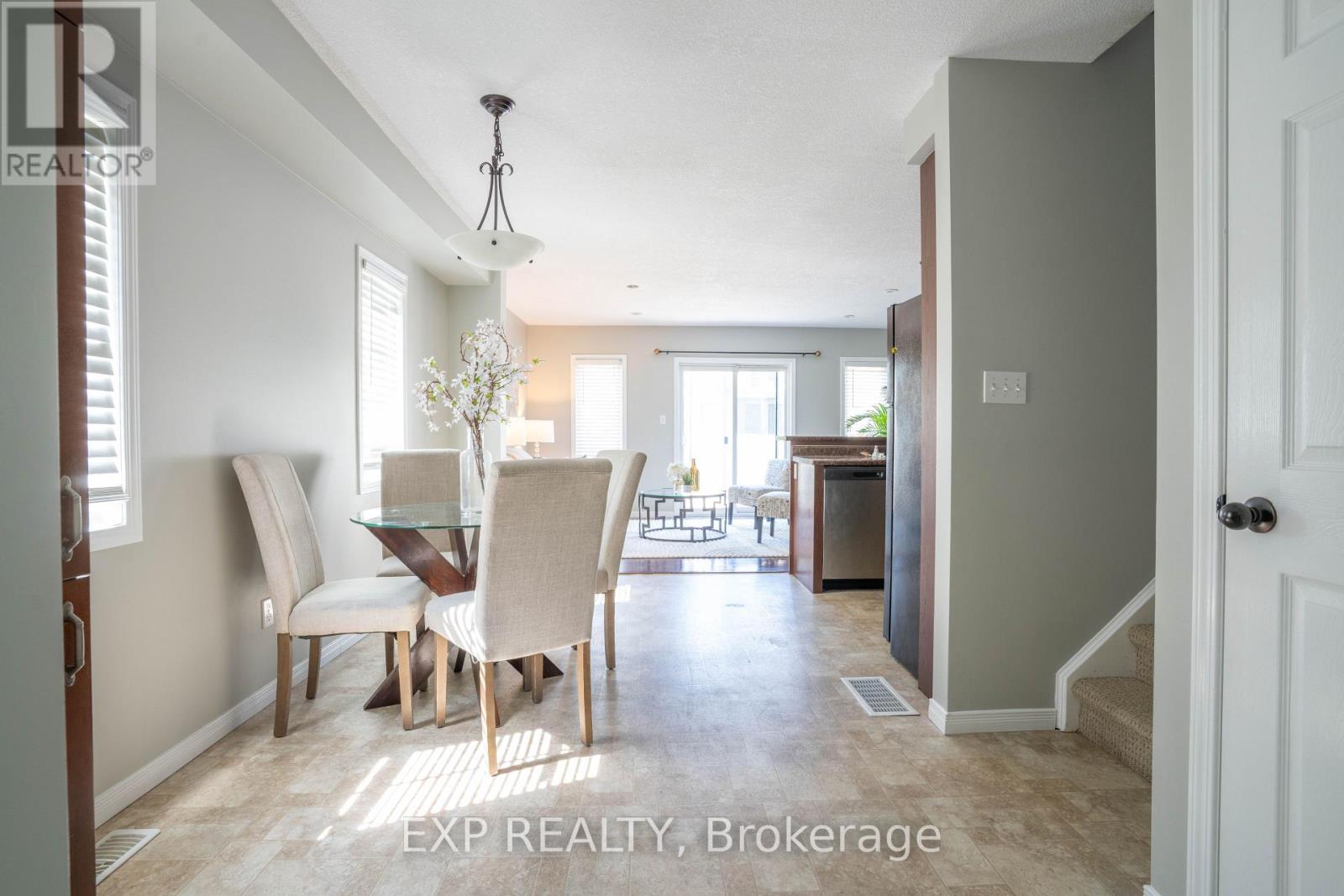 Photo 7 of 1319 Countrystone Drive, Kitchener ON