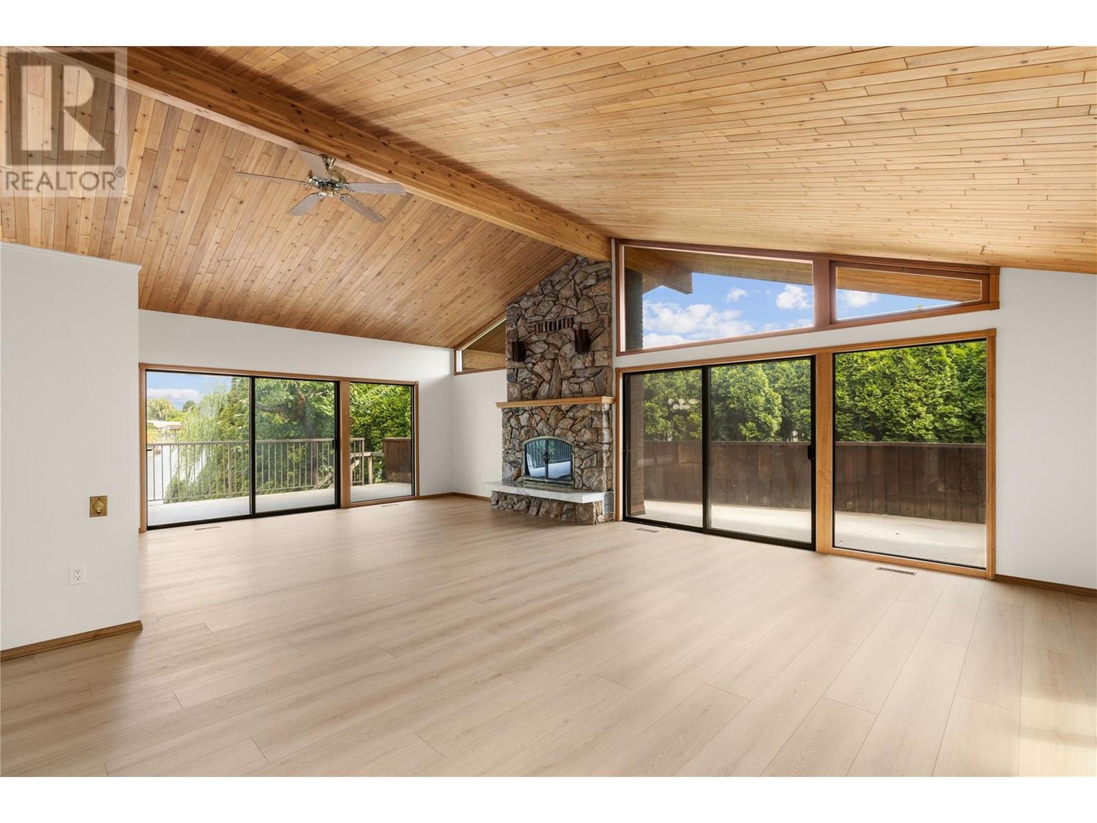 Photo 12 of 1440 Green Bay Road, West Kelowna BC