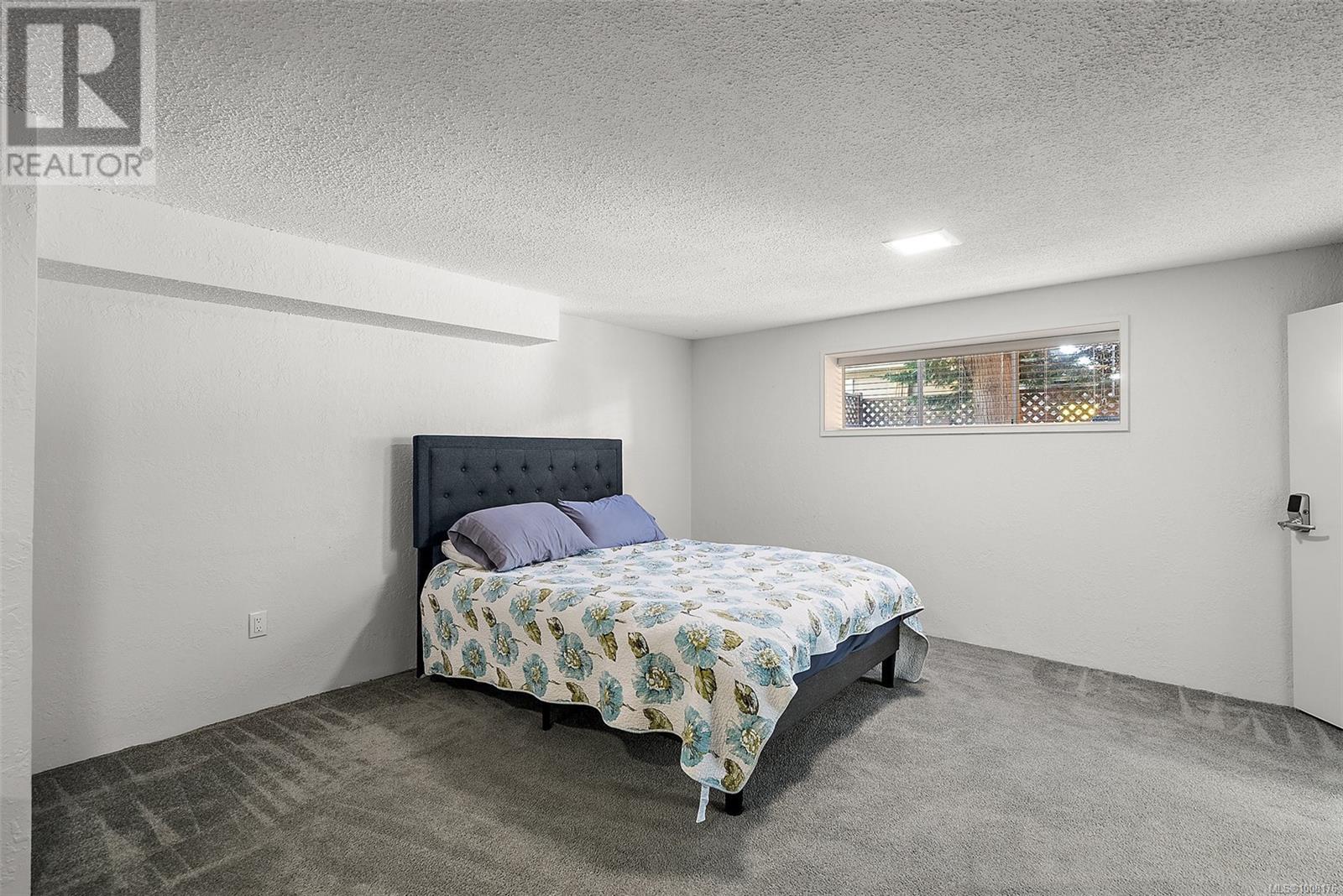 Photo 13 of 9605 Lapwing Pl, Sidney BC