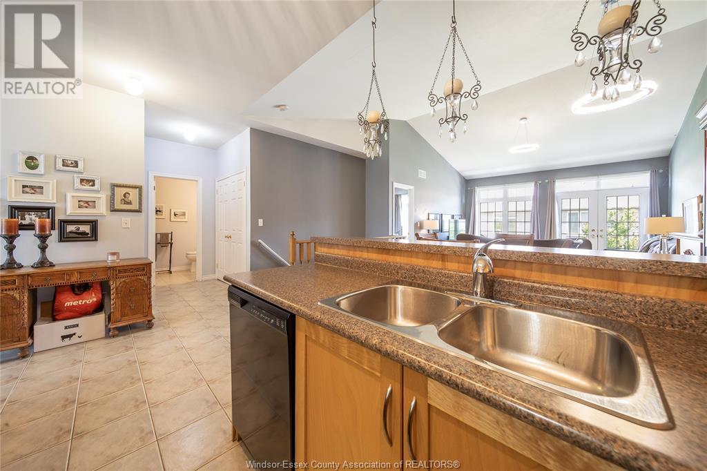 Photo 32 of 11924 Cobblestone Crescent, Windsor ON