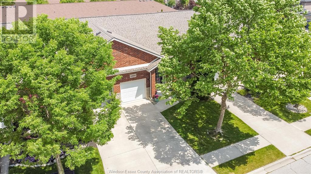 Photo 37 of 11924 Cobblestone Crescent, Windsor ON