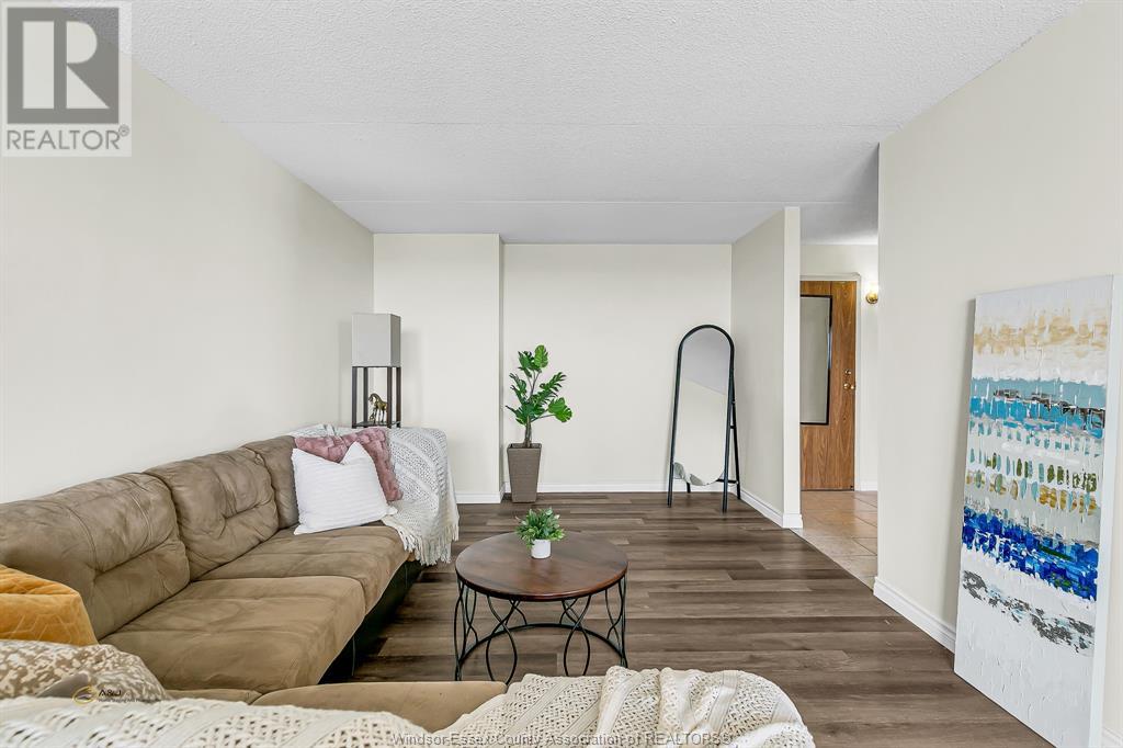 Photo 4 of 150 Park Street Unit 1513, Windsor ON