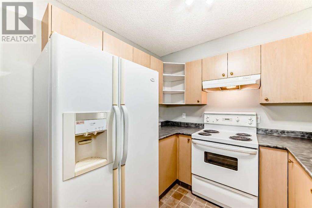 Photo 6 of 4107 604 8 Street Sw, Airdrie AB