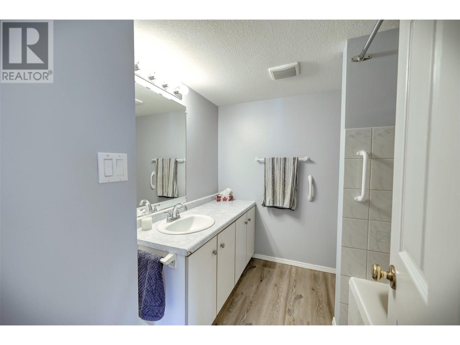 11913 QUAIL RIDGE Place, Osoyoos