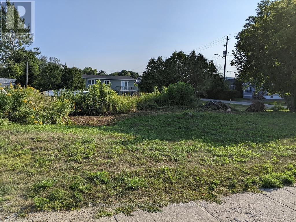 Photo 11 of 32 Youngfox Road, Blind River ON