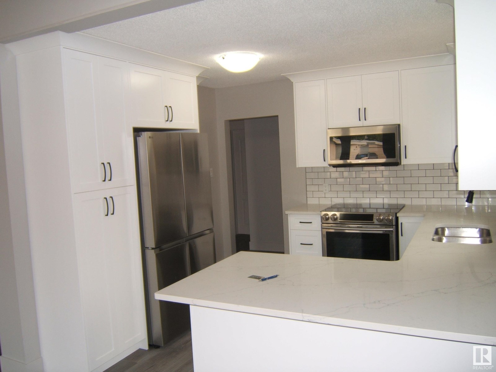Photo 25 of 4413 48 A St, Vegreville AB
