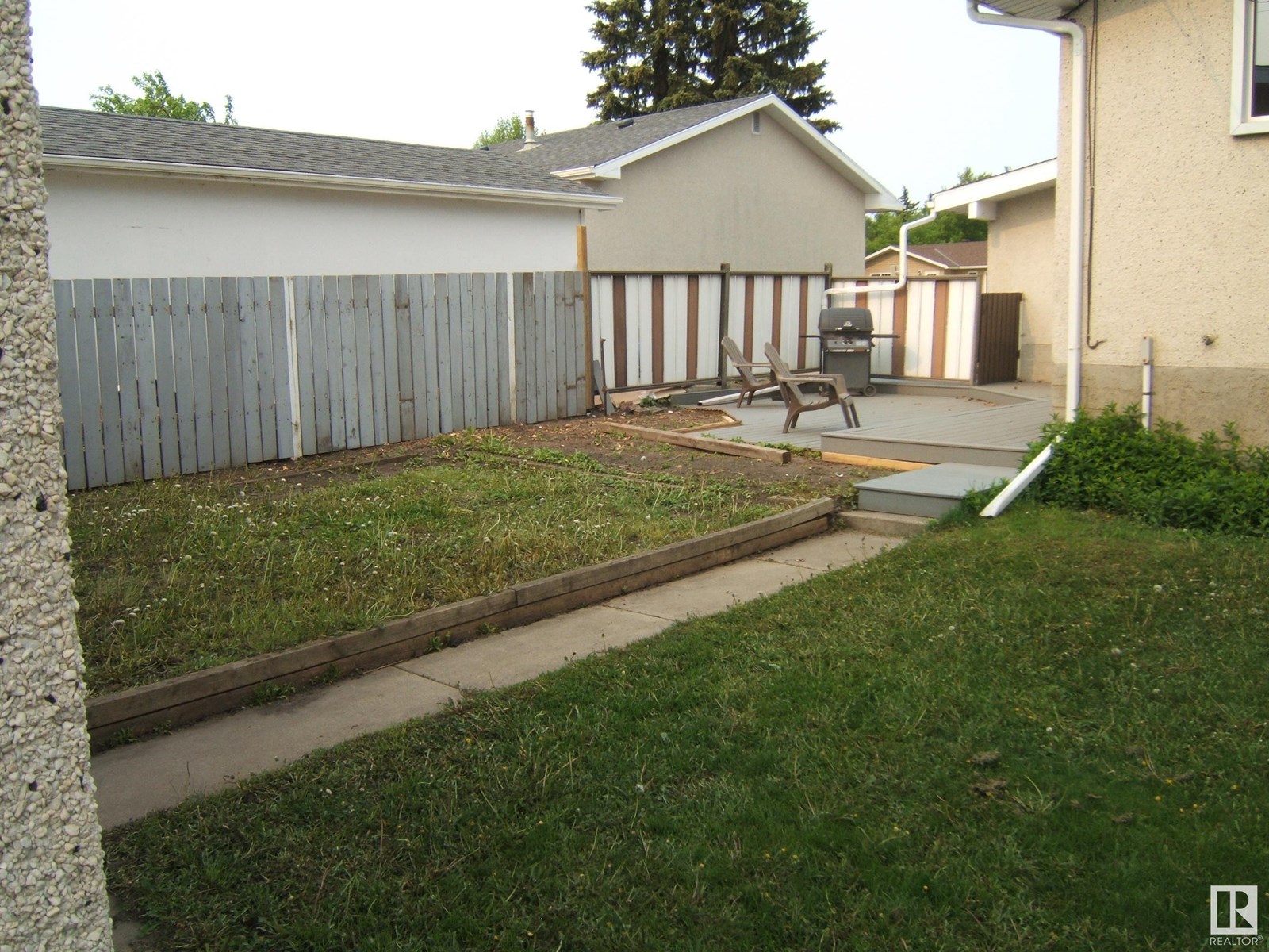 Photo 15 of 4413 48 A St, Vegreville AB