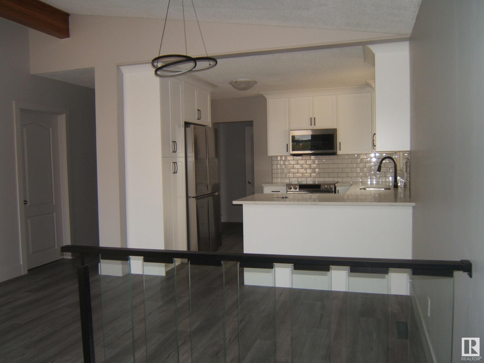 Photo 31 of 4413 48 A St, Vegreville AB