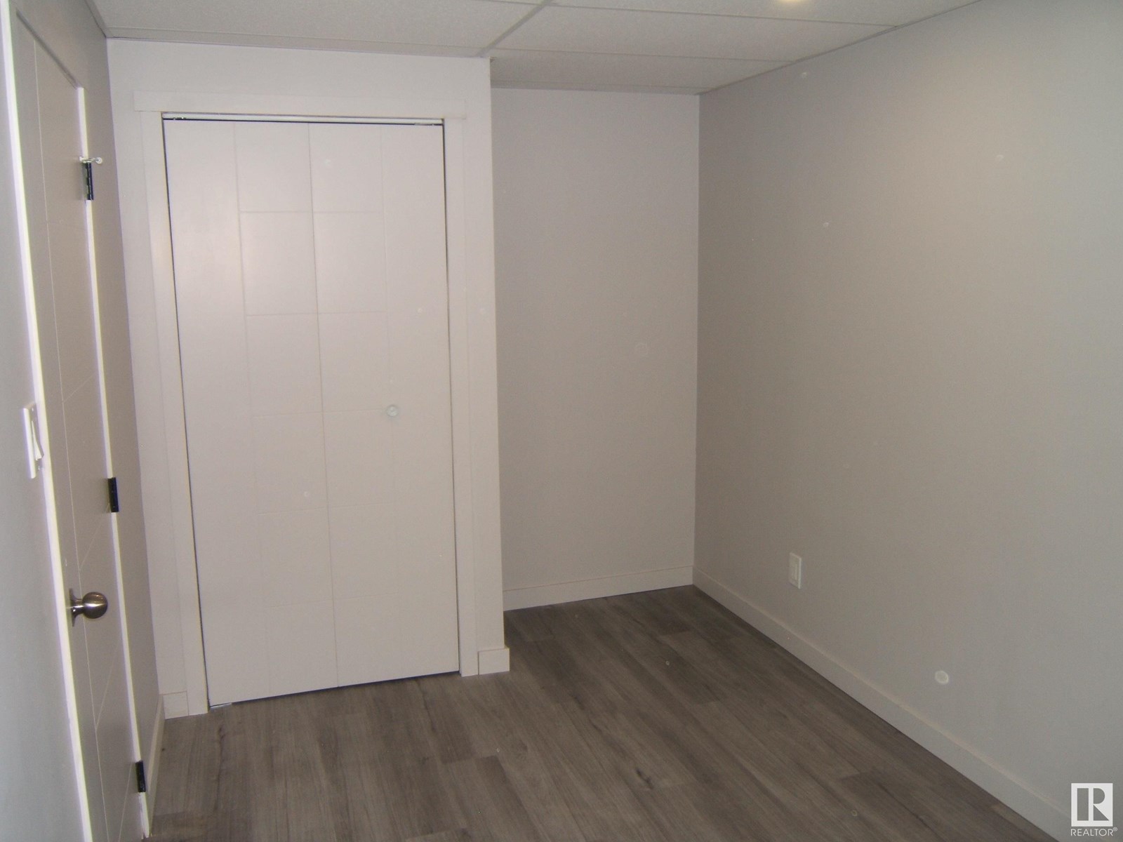 Photo 30 of 4413 48 A St, Vegreville AB