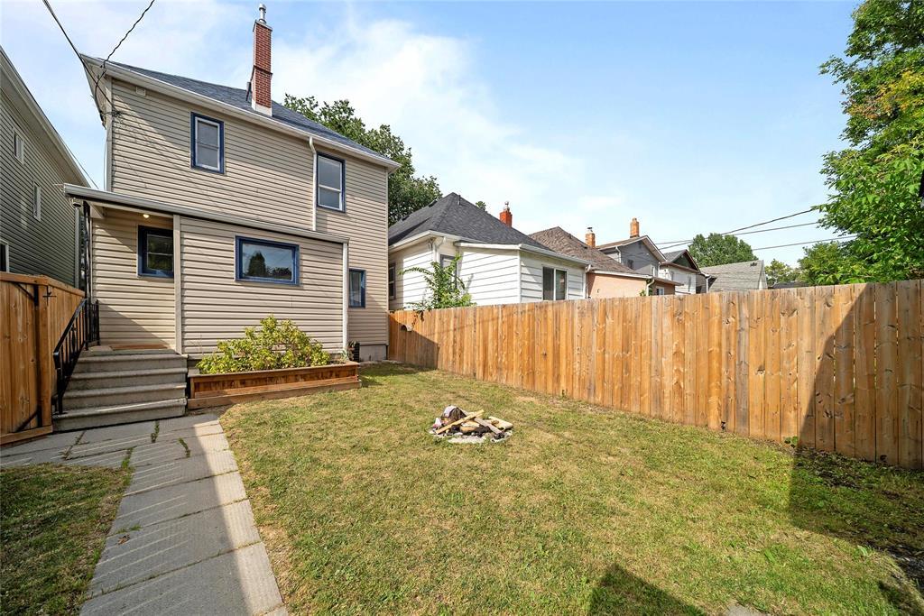 Photo 33 of 252 Horace Street, Winnipeg MB