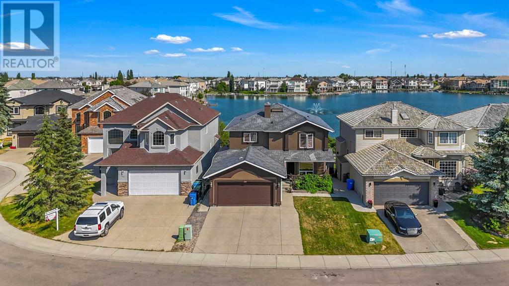 Single Family House for Sale in  Coral Shores Landing NE Coral Springs Calgary 