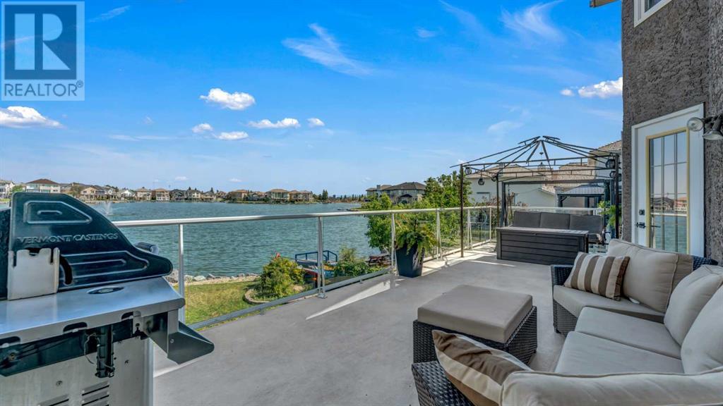 Single Family House for Sale in  Coral Shores Landing NE Coral Springs Calgary 