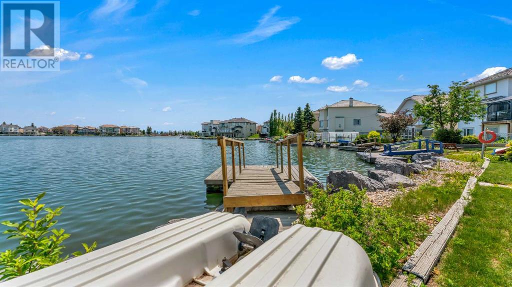 Single Family House for Sale in  Coral Shores Landing NE Coral Springs Calgary 
