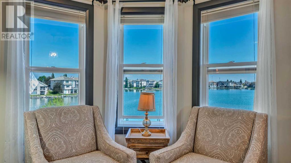 Single Family House for Sale in  Coral Shores Landing NE Coral Springs Calgary 