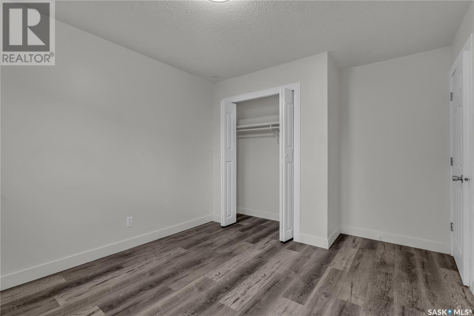 Photo 13 of 3922 Diefenbaker Drive, Saskatoon SK